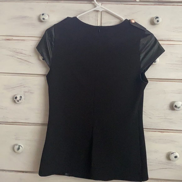 Top - Picture 2 of 3